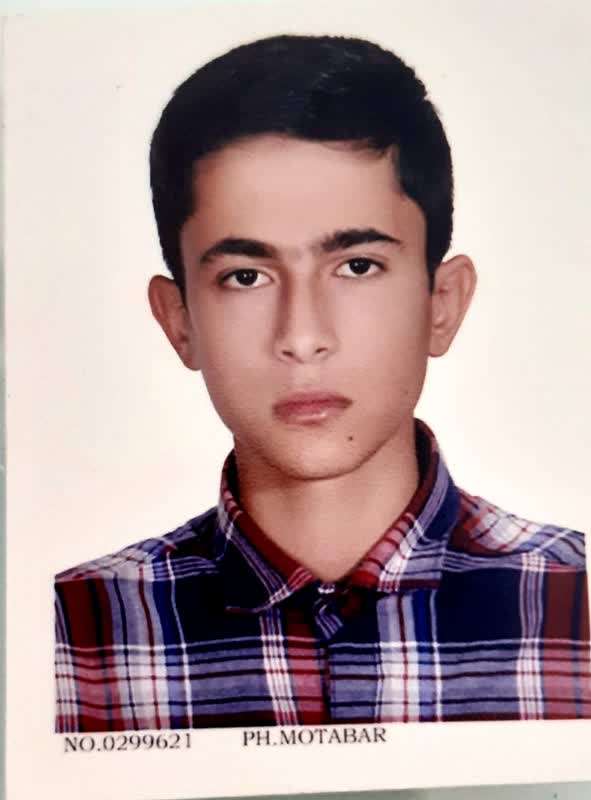 گفتگو با محمدمهدی حسینی بهلولی پایه یازدهم قهرمان پیشرفت