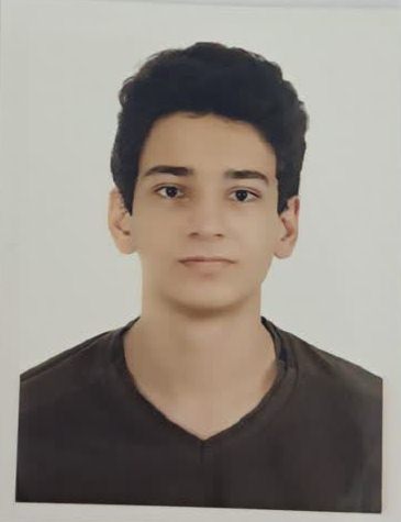 گف و گو با آرین کرد قهرمان مهر ماه یازدهم تجربی از میانه