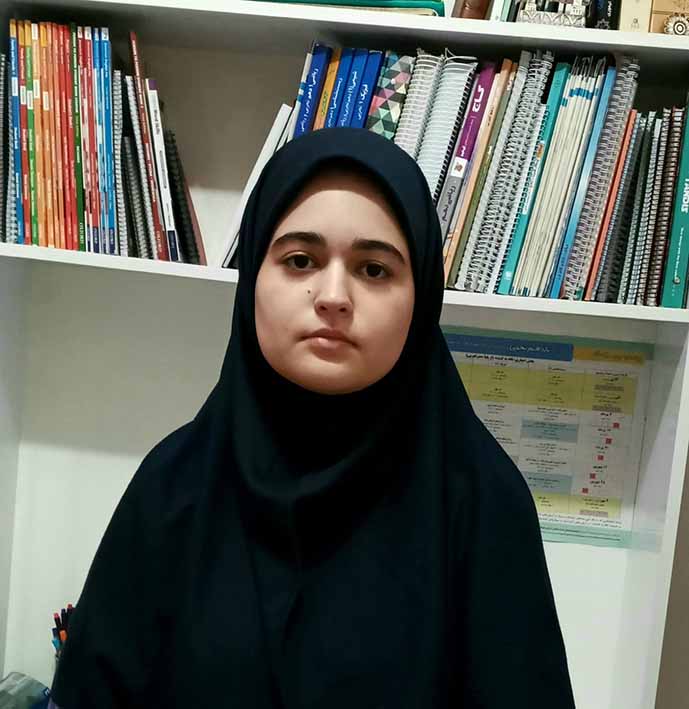 گفت و گو با فاطمه حسن پور : یازدهم تجربی از گیلان -  سنگر