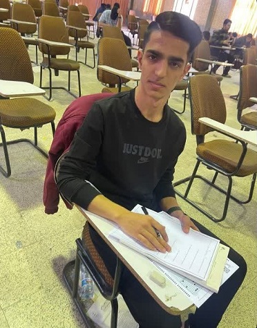 گفت و گو با رامین پورامینایی دانش آموز برتر و قهرمان نیم سال اول