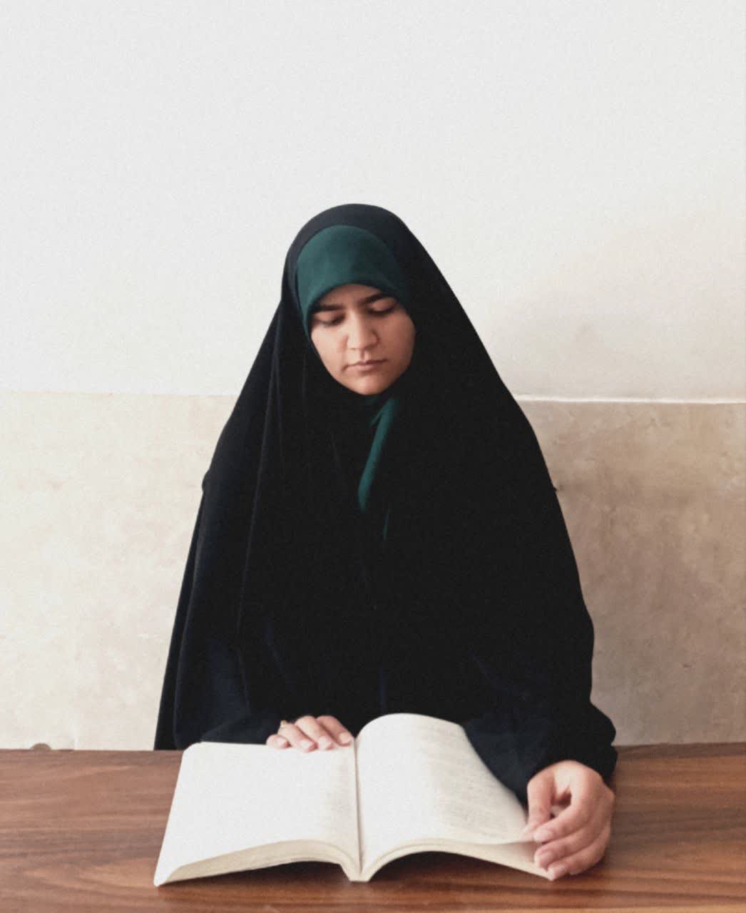 گفت وگو با فاطمه هاشمی؛قبولی فرهنگیان از چگنی