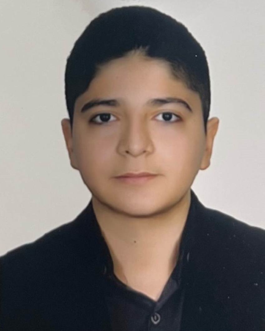 گفتگو بامحمدجواد بازرگان؛ دوازدهم تجربی قهرمان پیشرفت