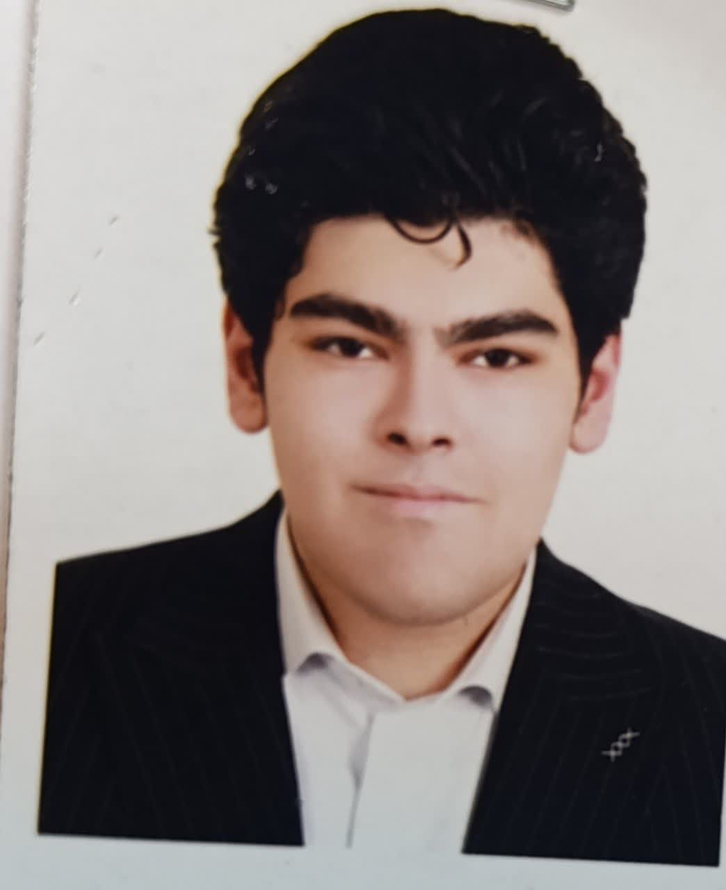 گفتگو با سپهرداد عجم گرد ؛ قهرمان پیوستگی دهم تجربی