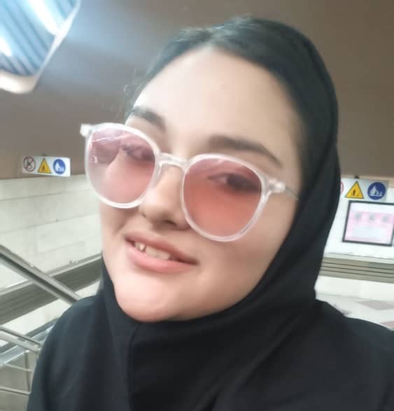 گفت و گو با پشتیبان پریسان بخشیان برتر مقطع ششم