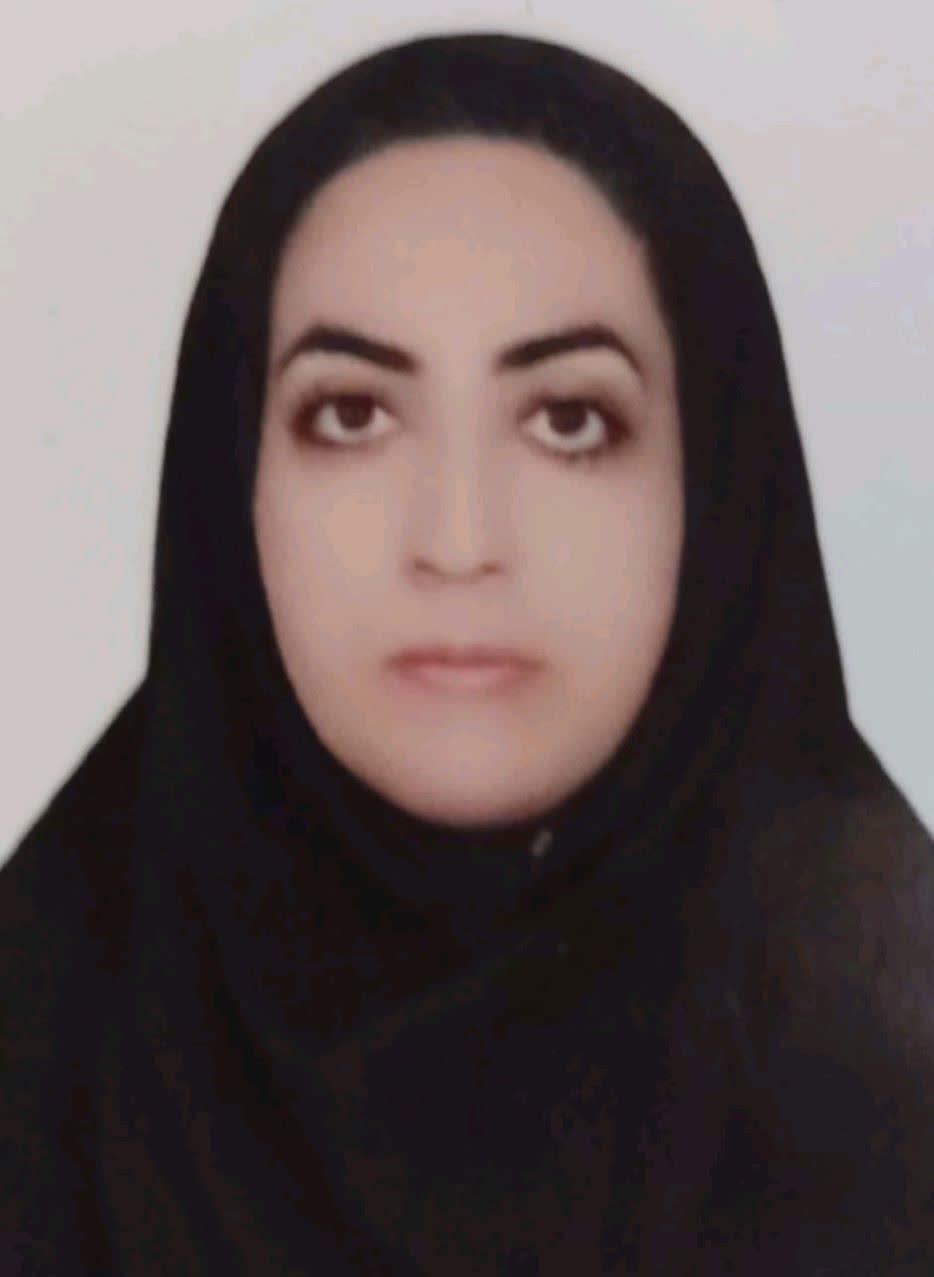 گفت و گو با سمیه نجفی کیا دانش اموز پایه دوازدهم تجربی