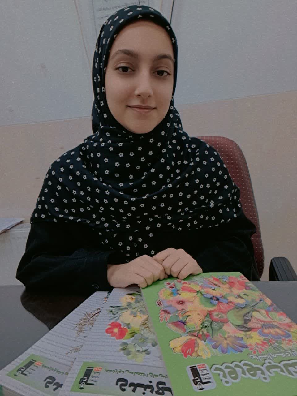 گفت و گو با آوا رمضانی نسب برتر پایه دوازدهم از نمایندگی انار