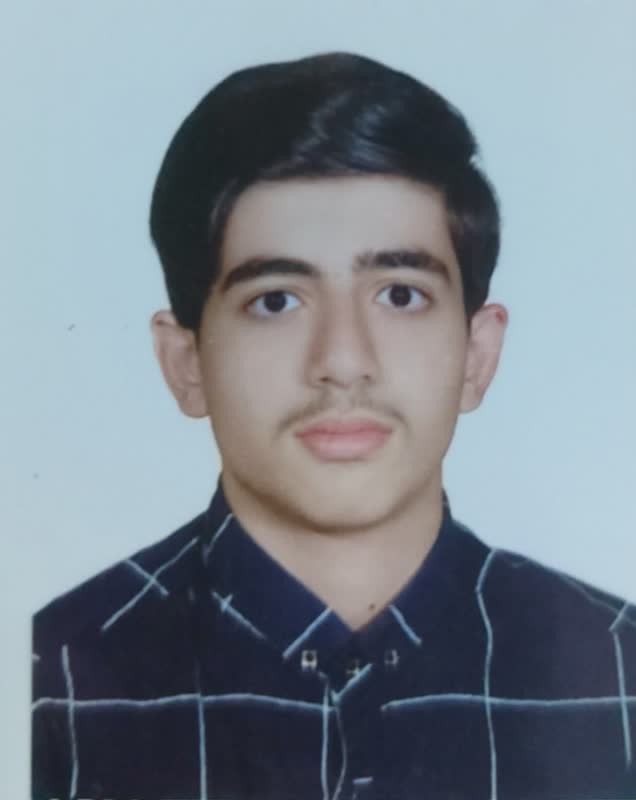 مصاحبه با احمدرضا داجلیری پایه دوازدهم تجربی از تنکابن