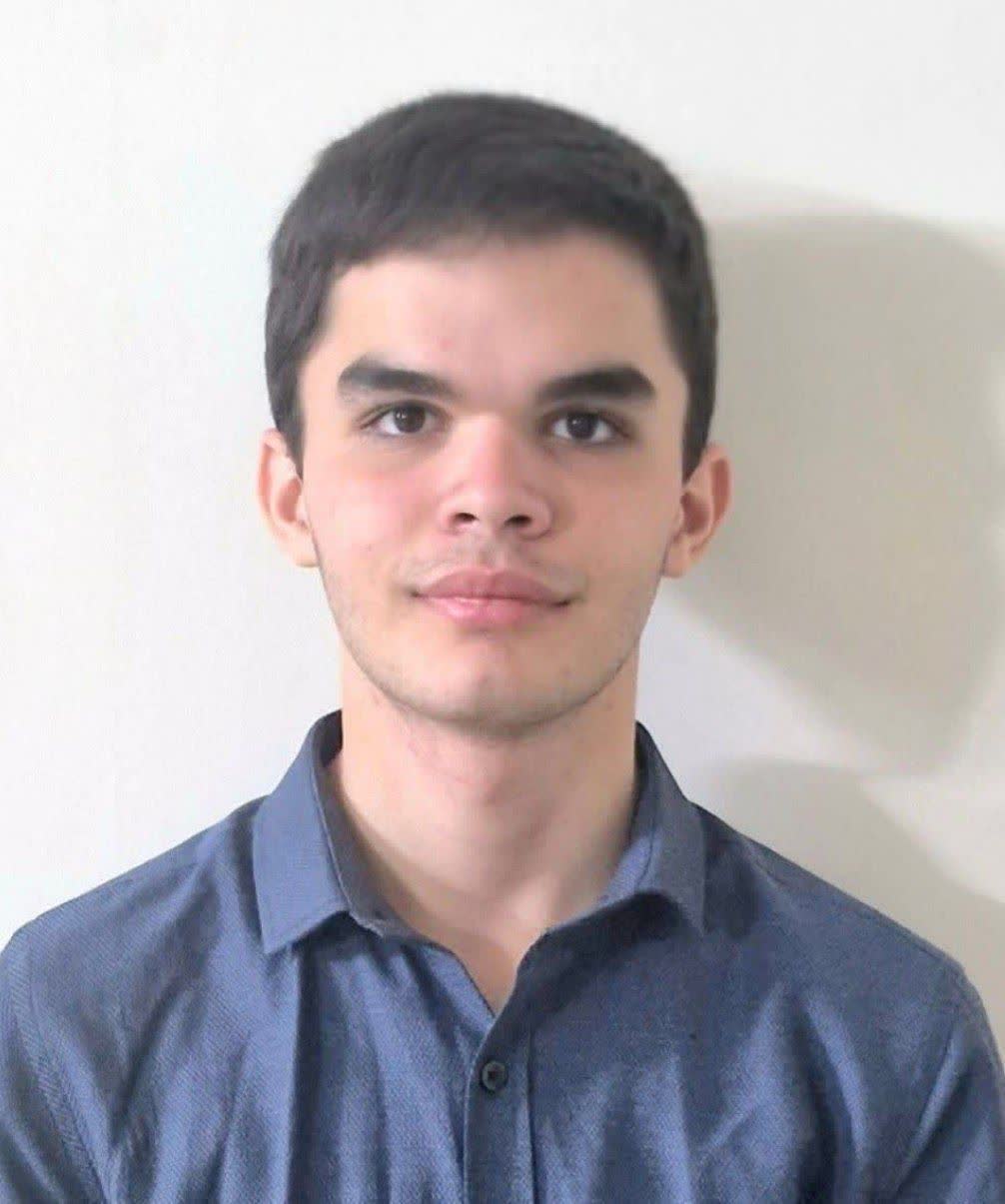 قهرمان پاییز:گفتگو با ارین وحیدی پایه دوازدهم ریاضی