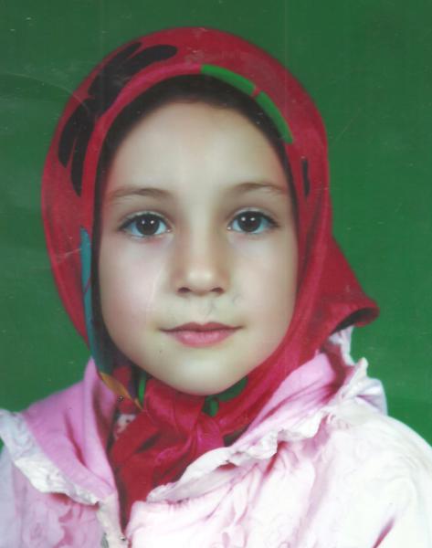 گفتگو با ملیکا سزایی پایه نهم قهرمان پیوستگی از اردبیل