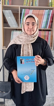 گفت و گو با نازنین هژبری، دوازدهم انسانی، قهرمان پاییز