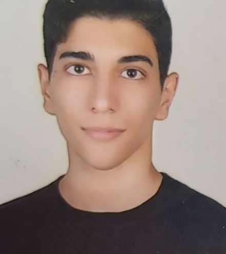 گفتگو با امیرعلی زارع زاده؛ برتر نیم‌سال اول دوازدهم تجربی