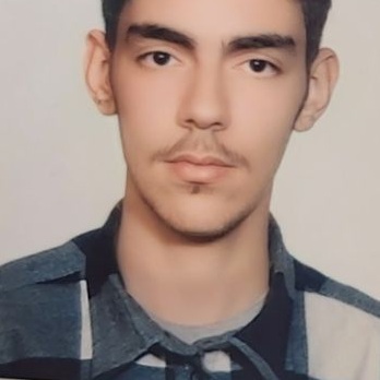 گفتگو با احمد اختری زواره؛ برتر نیم‌سال اول دوازدهم تجربی