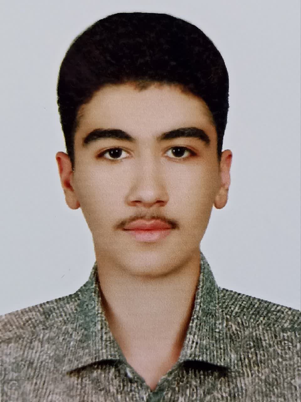 مبین منصوری دوازدهم ریاضی قهرمان پیوستگی