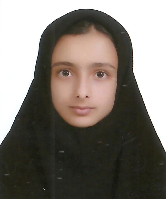 گفتگو با پینار فهمی دهم تجربی قهرمان یشرفت از اردبیل