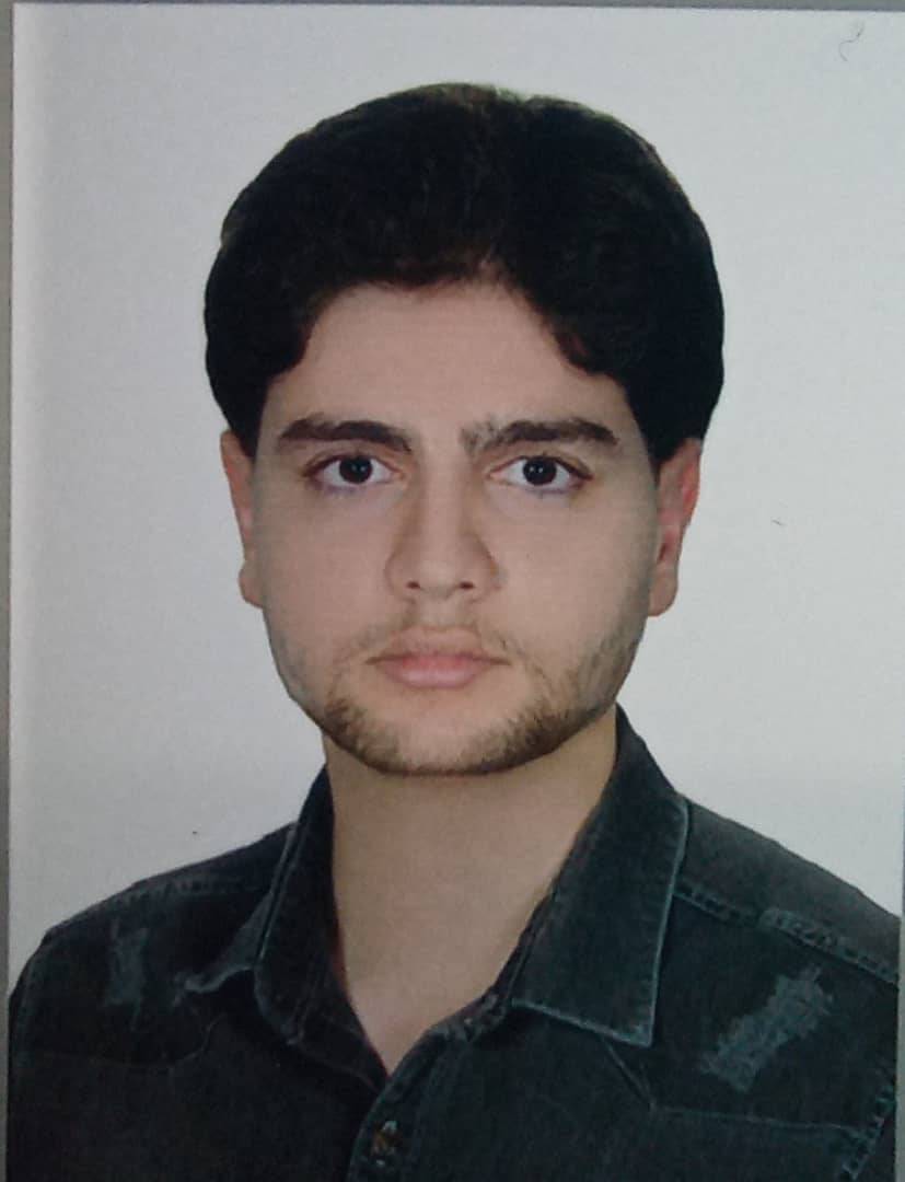 مصاحبه با امیرمحمد زمردیان؛ دانش‌آموز پایه دوازدهم تجربی از شیراز