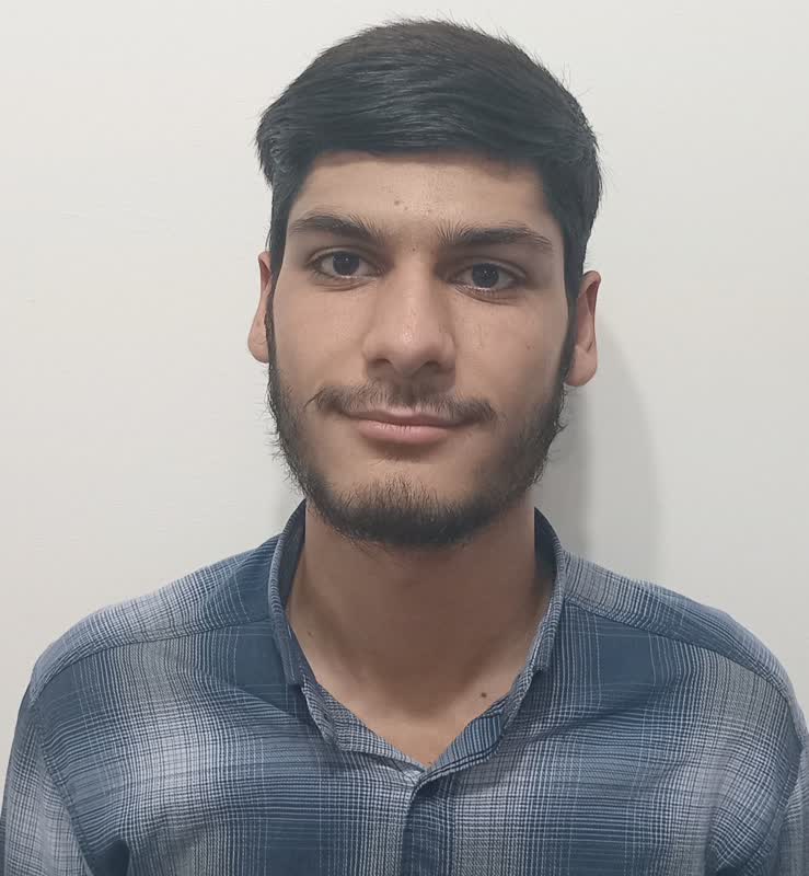 گفتگو با مصطفی خردمند دانش آموز قهرمان پیشرفت پایه دوازدهم تجربی