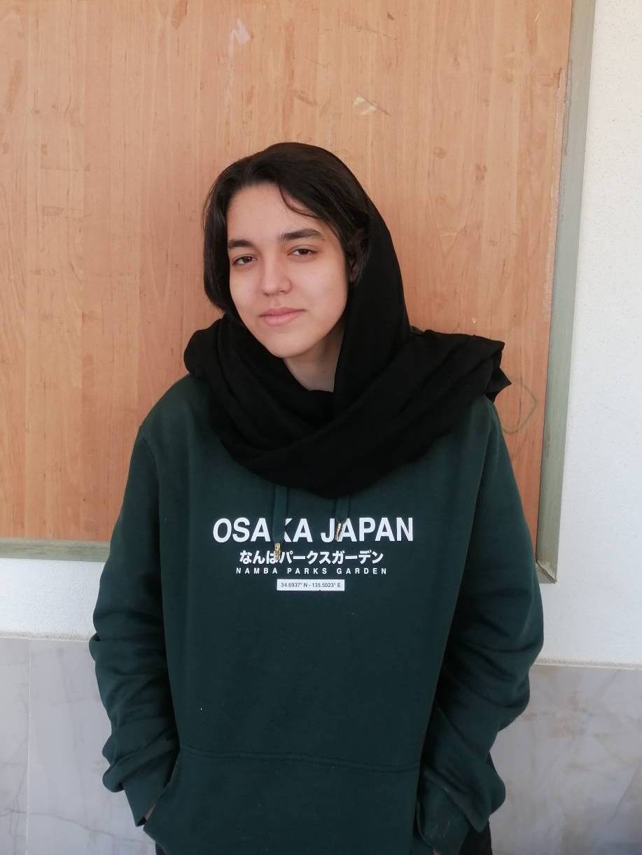 مصاحبه با پرستش موریسی؛ دانش‌آموز پایه دوازدهم تجربی از شیراز