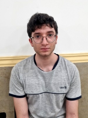 مصاحبه با علی انوار؛ دانش‌آموز پایه دوازدهم ریاضی از شیراز