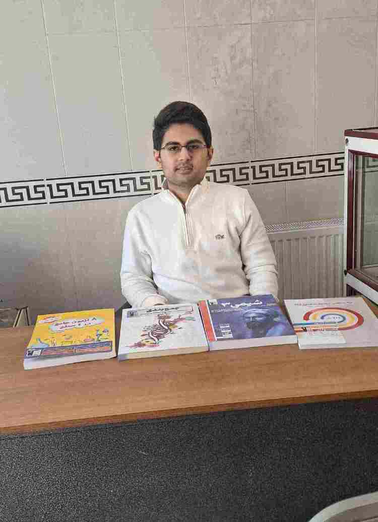 گفتگو با  پوریا الیاس زاده قهرمان پاییز دوازدهم تجربی