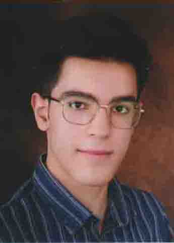 گفت وگوبا امیرعلی یعقوبی(دوازدهم تجربی) قهرمان پیشرفت نیمسال اول