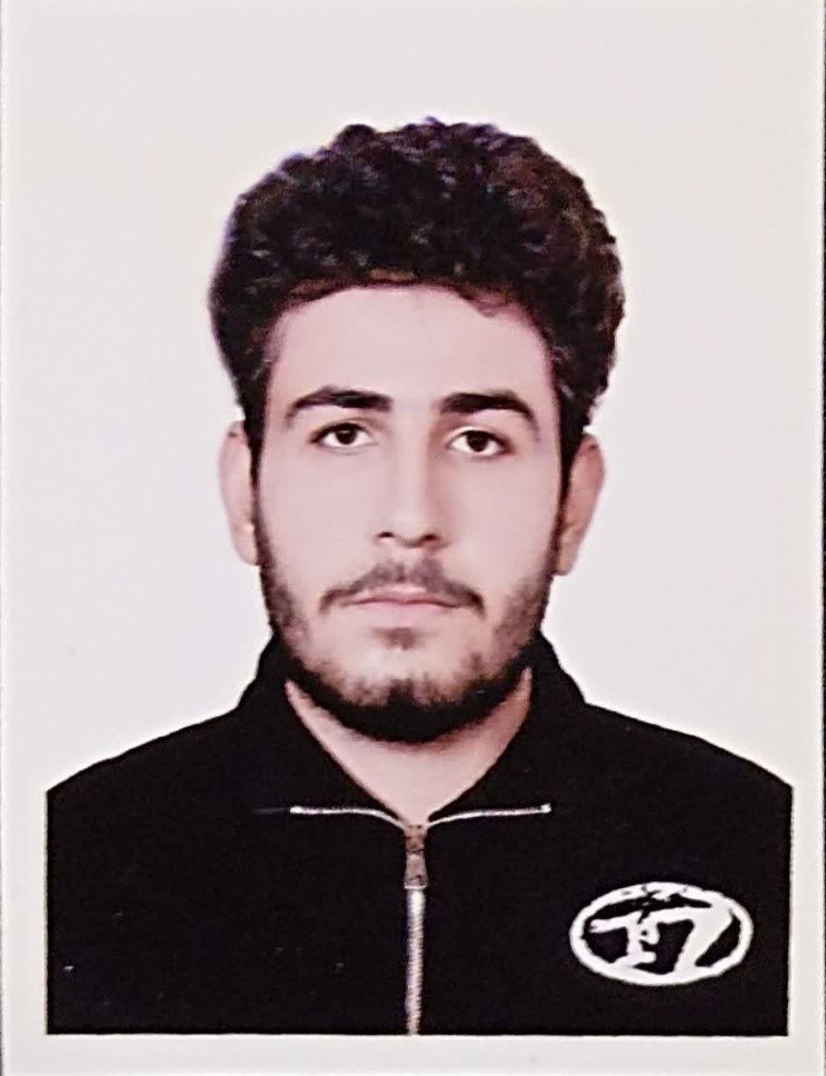 گفت‌وگو با  محمد امین نادری دوازدهم تجربی از کرمانشاه