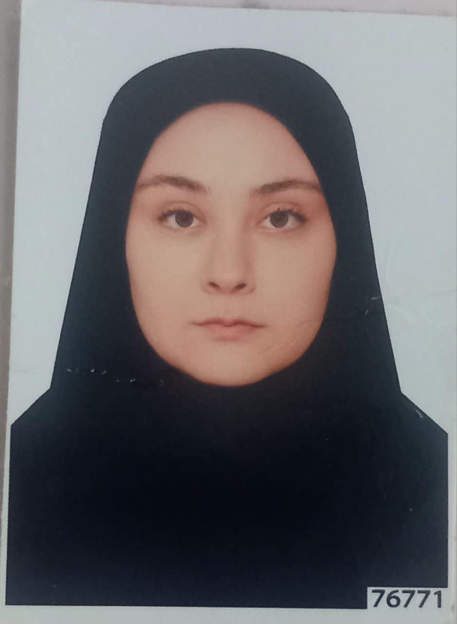 گف وگو با هانیه احمدی عضو برتر‌های نیم سال اول دوازدهم از میانه