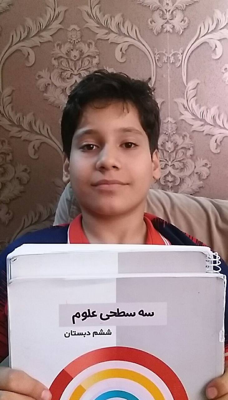 قهرمان پاییز، پوریا فولاد پور دانش آموز مقطع ششم از مشهد