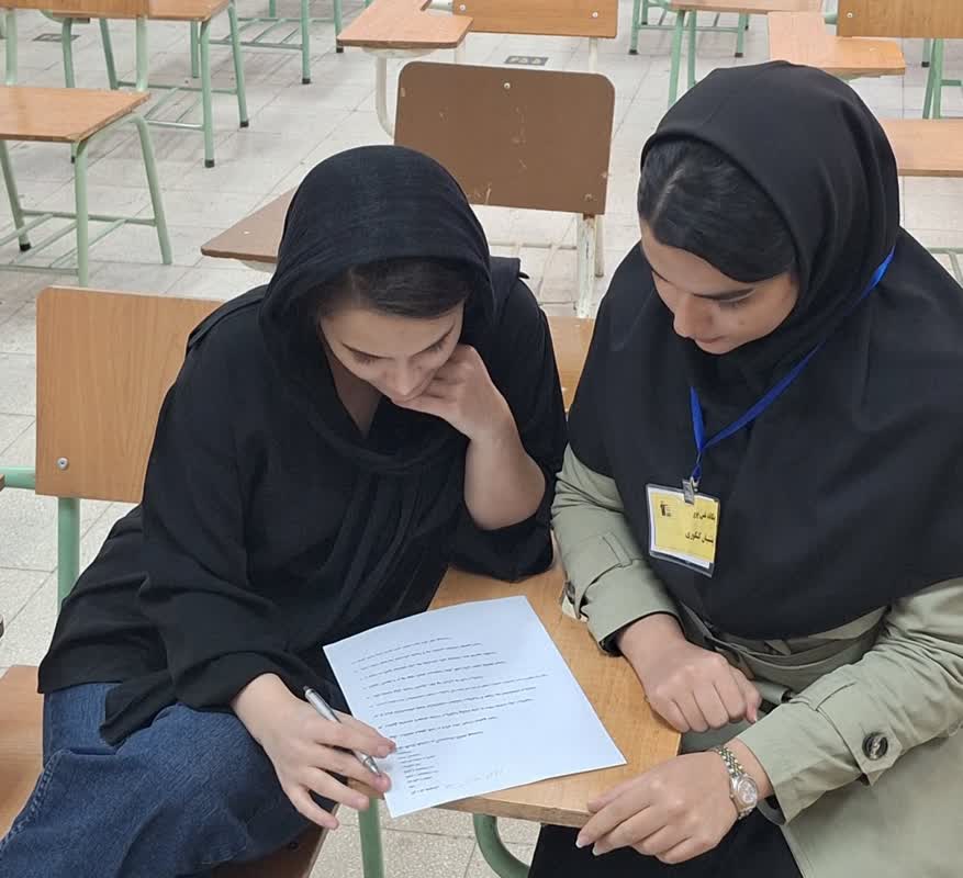 گفتگو با   النا آریایی اصل  قهرمان پیوستگی از سبزوار