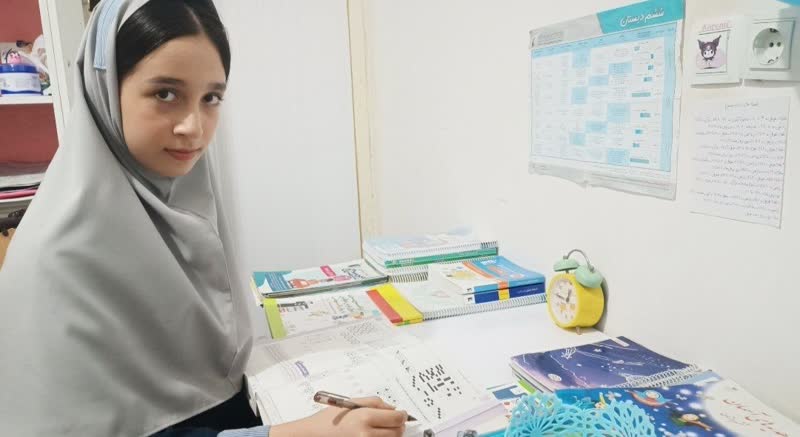 گفت و گو با قهرمانان پیوستگی؛ آرمیتا روشن بین