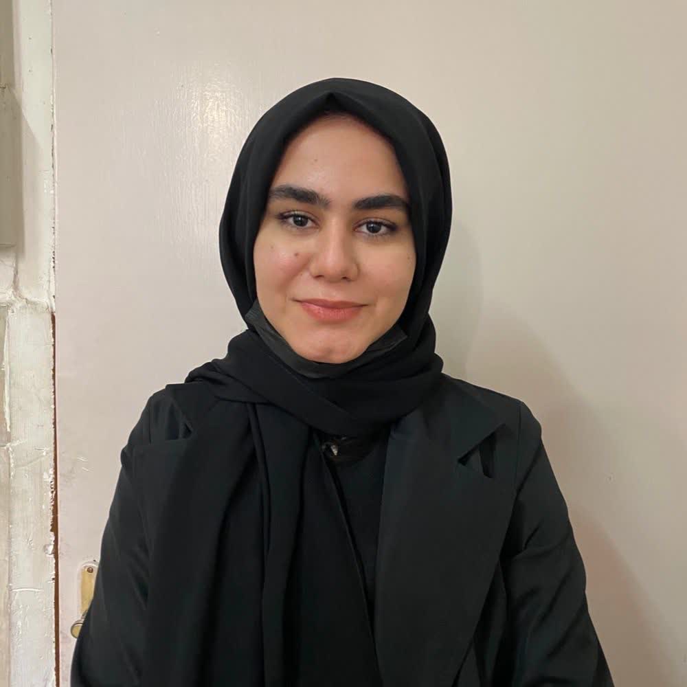 گفتگو و مصاحبه با زهرا صادقی دانش آموز دوازدهم انسانی