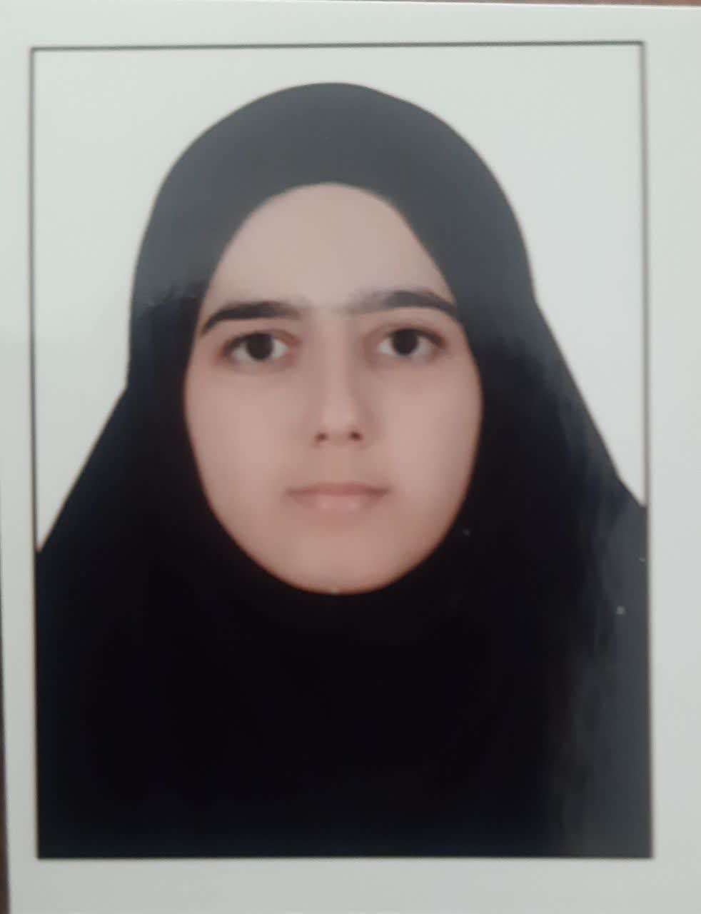 گفت و گو با فاطمه زارع دهم تجربی