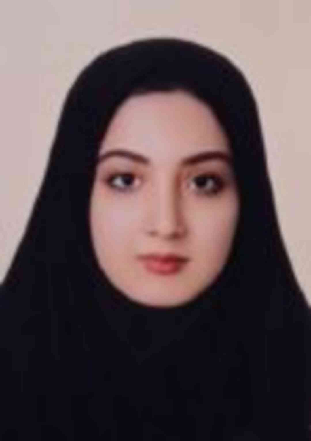 مصاحبه با محدثه فیض آبادی فارغ التحصیل دوازدهم تجربی
