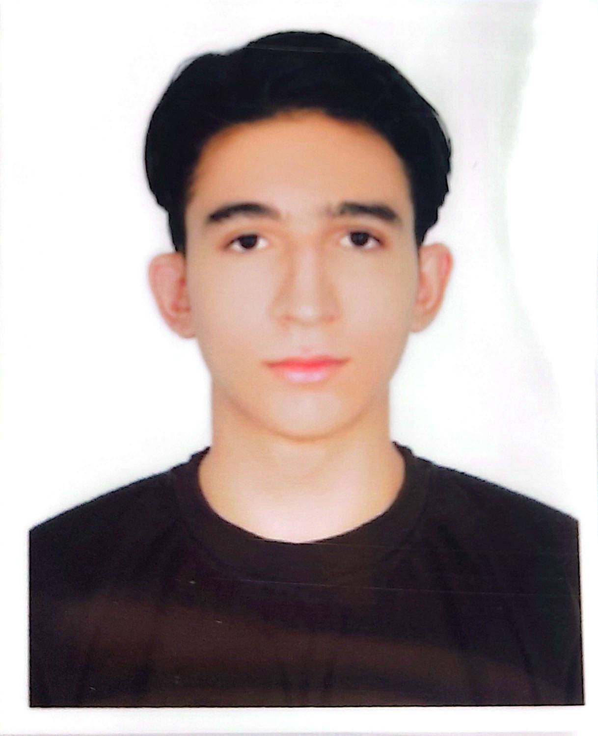 گفت و گو با محمد صدرا حکیمی پور دهم ریاضی قهرمان پیشرفت