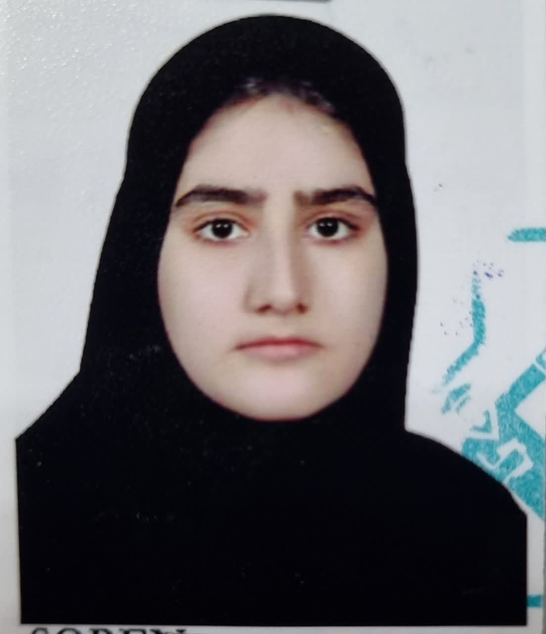 گفتگو با زینب صادقی دهم تجربی از همدان یک