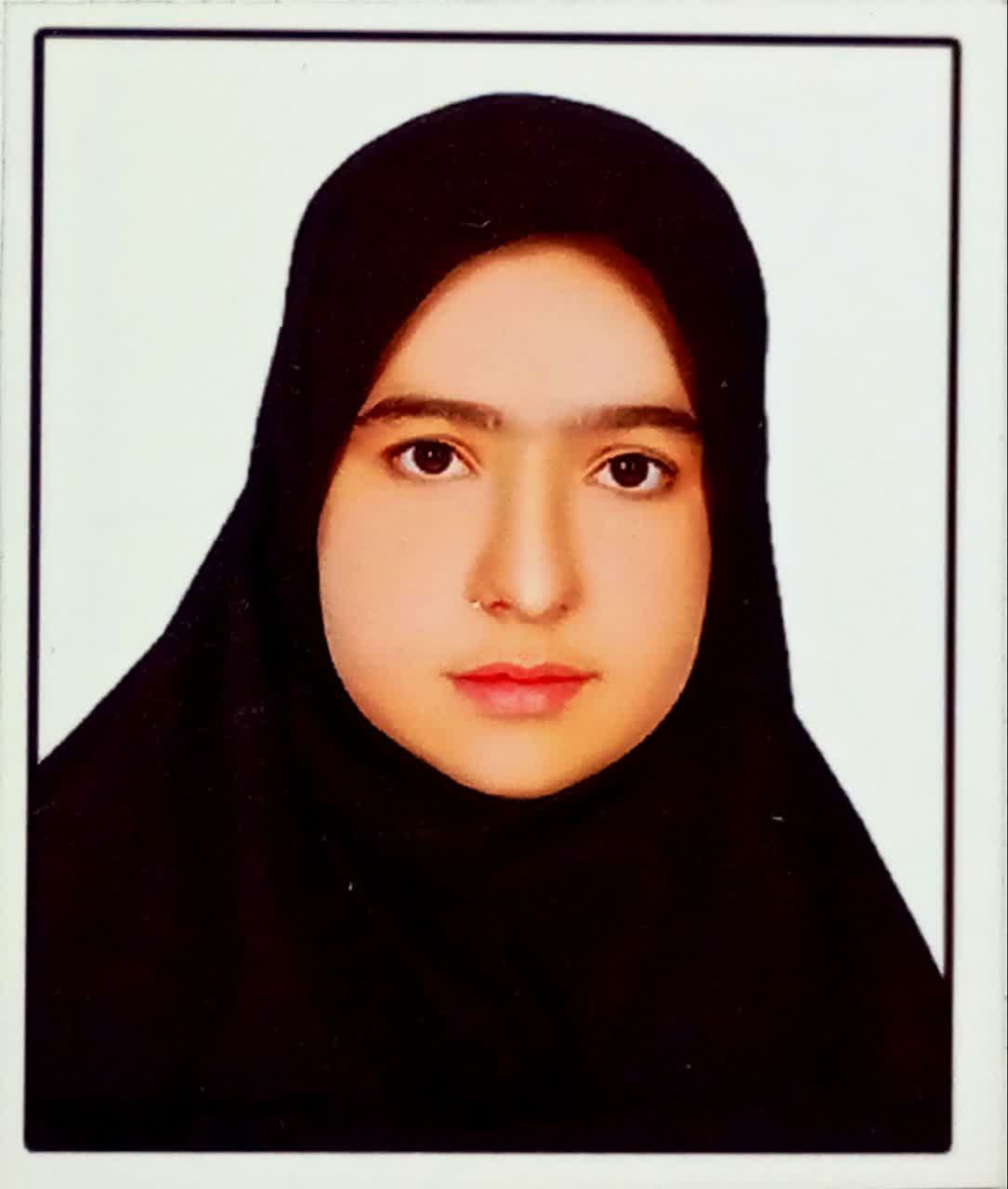 گفتگو با حدیثه موحدی یازدهم تجربی از همدان یک