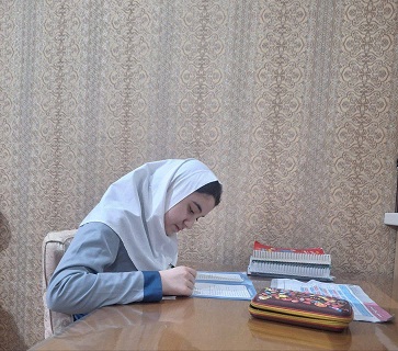 گف و گو با سیده آوا موسوی قهرمان مهر ماه پایه ششم از میانه