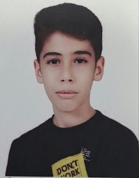 گفت و گو با ماهان منصورزاده قهرمان نیم سال اول دهم تجربی از شهرضا