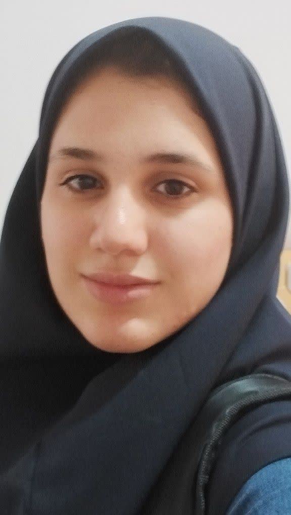 گفتگو با نیلوفر شعبانخانی یازدهم تجربی از همدان یک