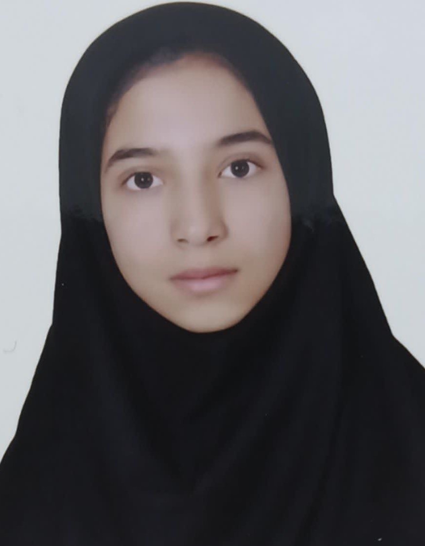 گفت وگو با نیایش ملکی دانش آموز مقطع نهم