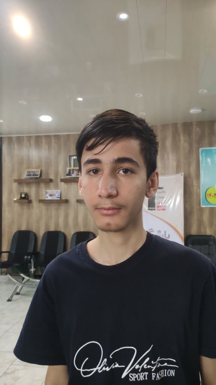 گفت و گو با امید شیرانی دانش آموز پایه دهم تجربی
