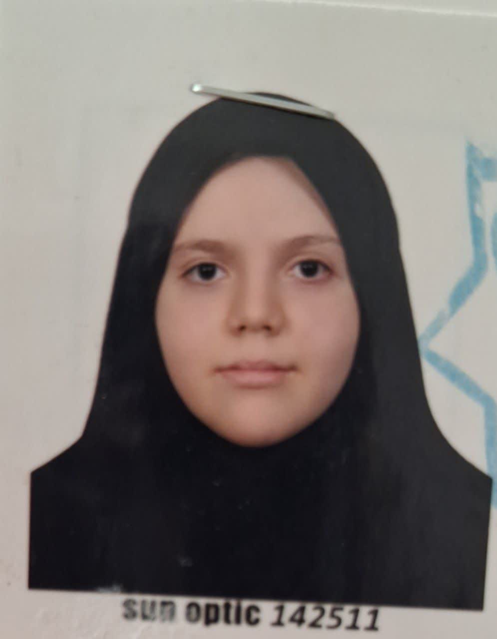 گفتگو با آسمانه عندلیبی جمیل پایه یازدهم ریاضی از همدان یک