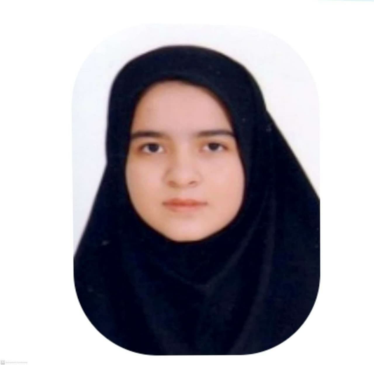 گفتگو با فاطمه زحمتکش دانش اموز برتر از شاهین شهر