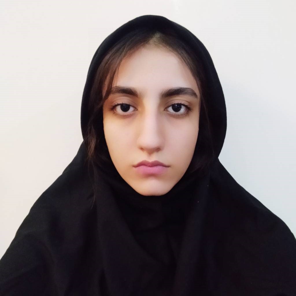 گفت و گو با هلنا قلعه نویی؛ قهرمان پیوستگی نهم از تهران