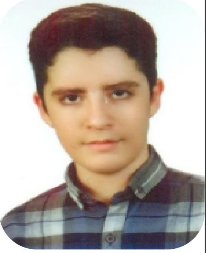 گفتگو باعلی محمدی تنورلوئی برتر نیم سال اول نهم از میانه