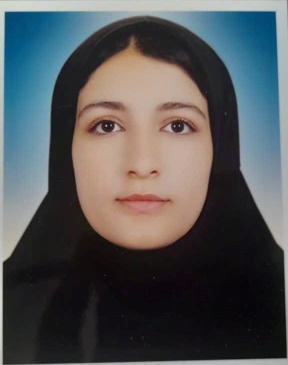 گفتگو با ساینا مرادی دانش آموز قهرمان پیشرفت از ایذه