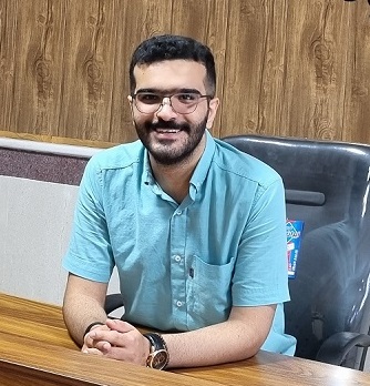گفتگو با آرش شیرود رمضانی:دانشجوی کارشناسی پرستاری،پشتیبان کانون