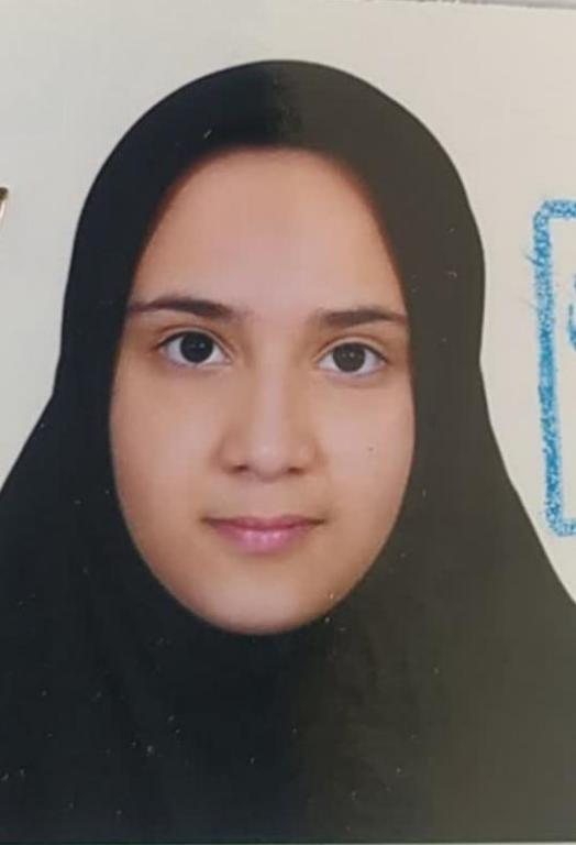 گفت و گو با فاطمه سادات هاشمی دانش آموز مقطع دوازدهم انسانی
