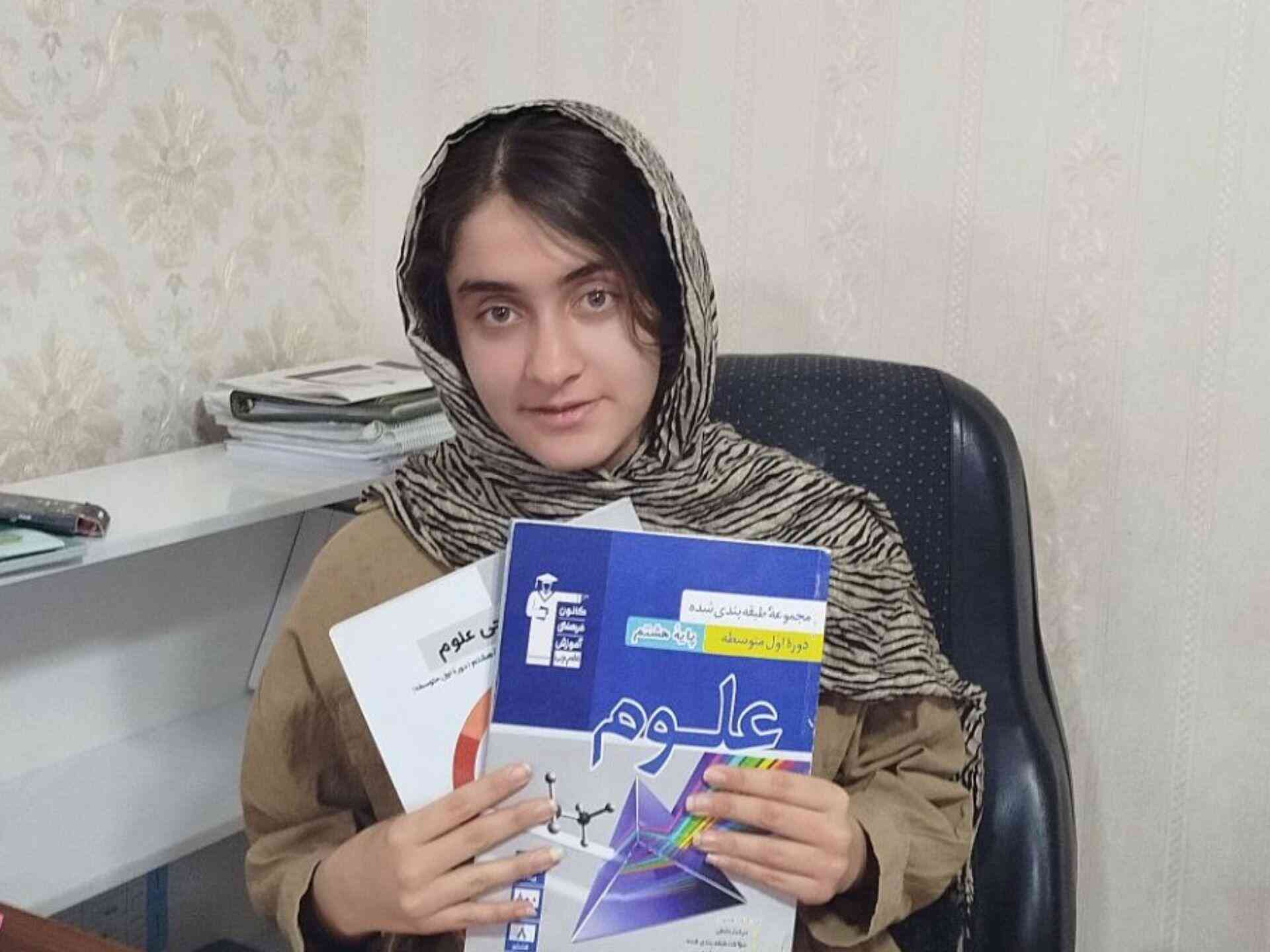 گفت وگو با قهرمان پیشرفت؛زهرا حاجی زاده میانگین تراز7000از کوهدشت