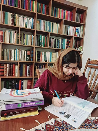 گفتگو با مهرسا کریمی؛ قهرمان پیشرفت، دهم تجربی از لاهیجان