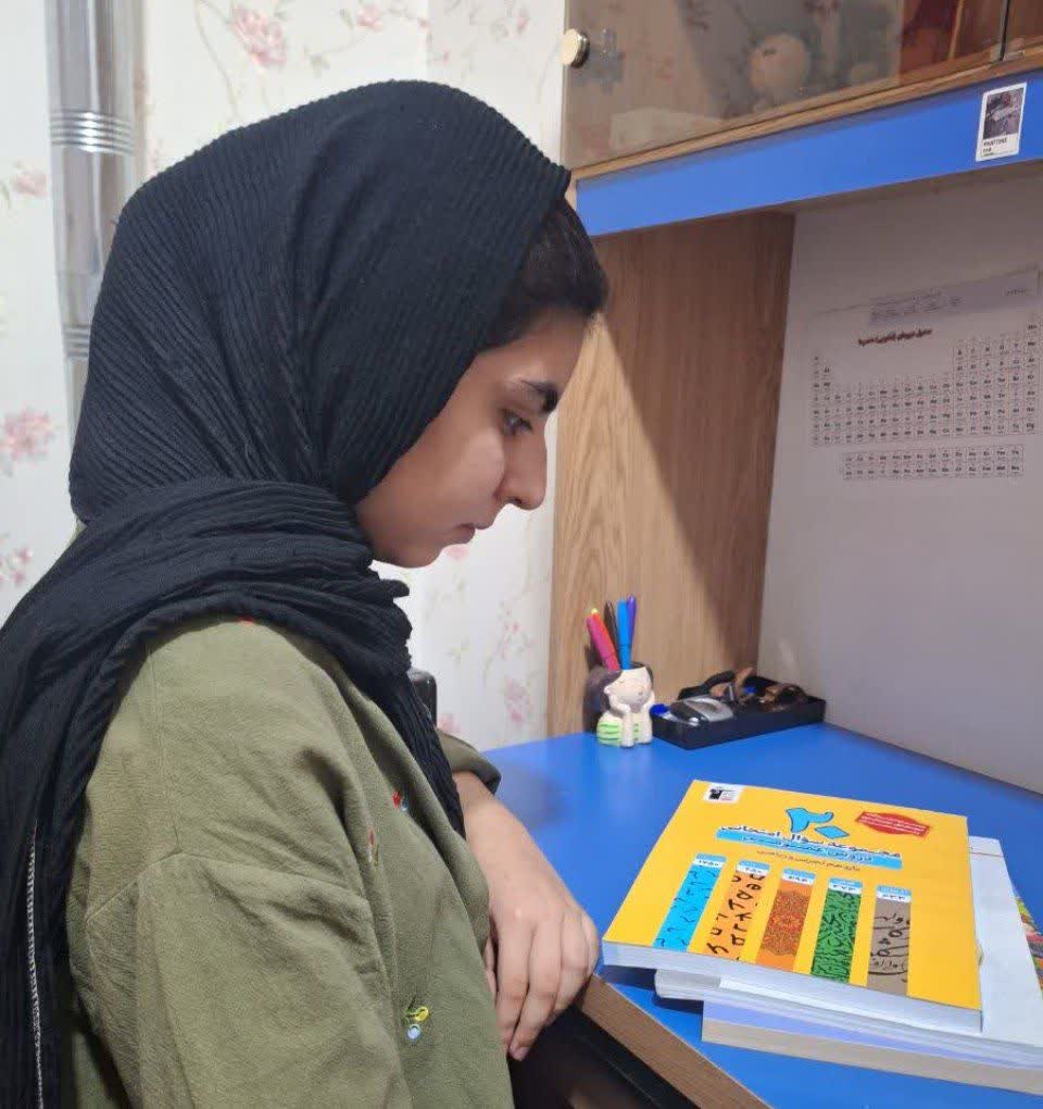 گفت و گو با هستی بیرمی عضو باشگاه500تایی ها